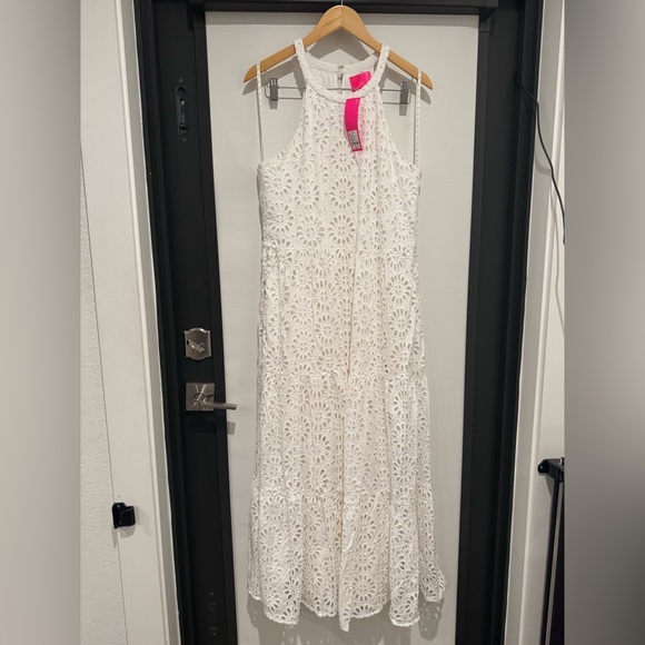 Lilly Pulitzer Dresses & Skirts - Lilly Pulitzer Beccalyn Eyelet Maxi Dress- Resort White Oversized Pinweel Ray